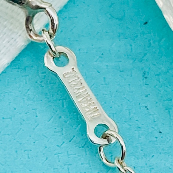 Tiffany & Co. Star of David Necklace – Sterling Silver 16” - Picture 5 of 8